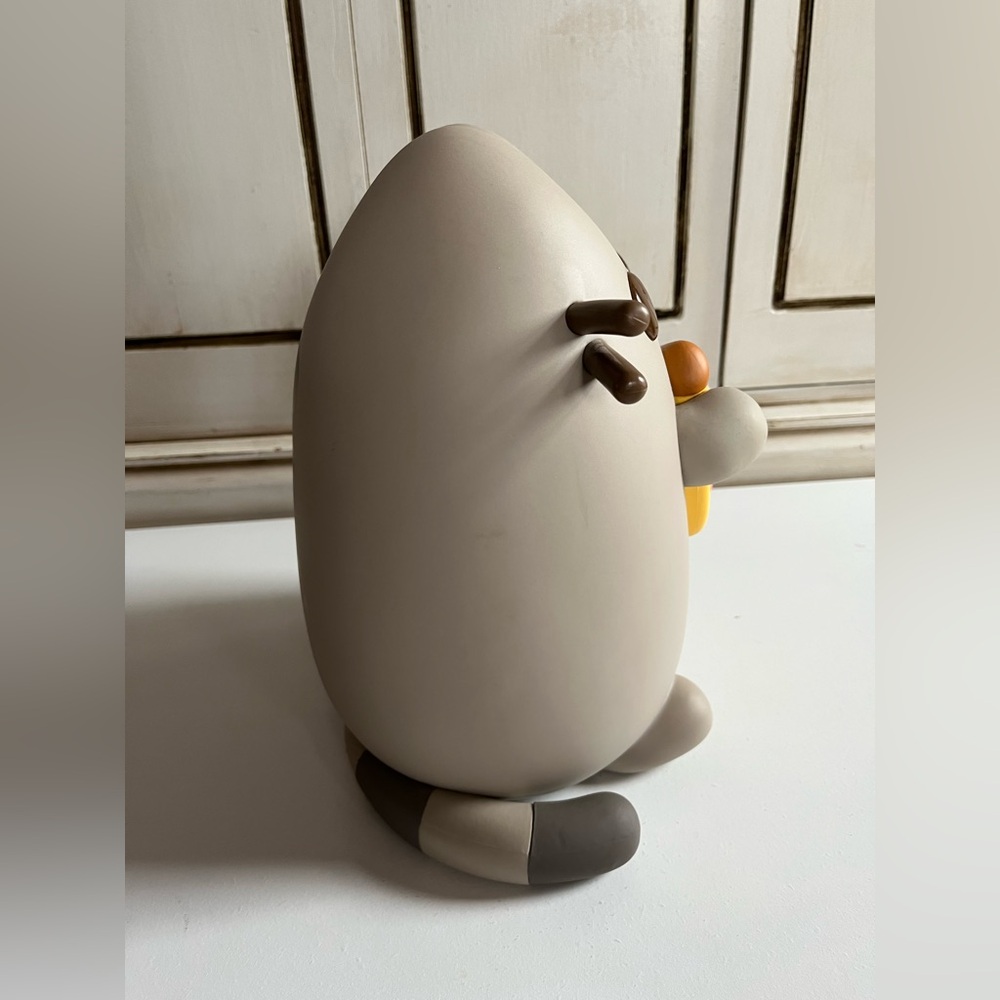 Large Funko Pop! Vinyl Jumbo 10 in Pusheen - Pusheen with Pizza Cat Cartoon 2019 - Picture 2 of 6